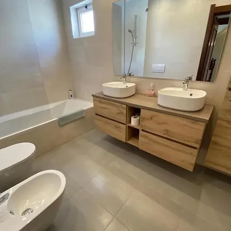 32 Terracos De - Casa Manique